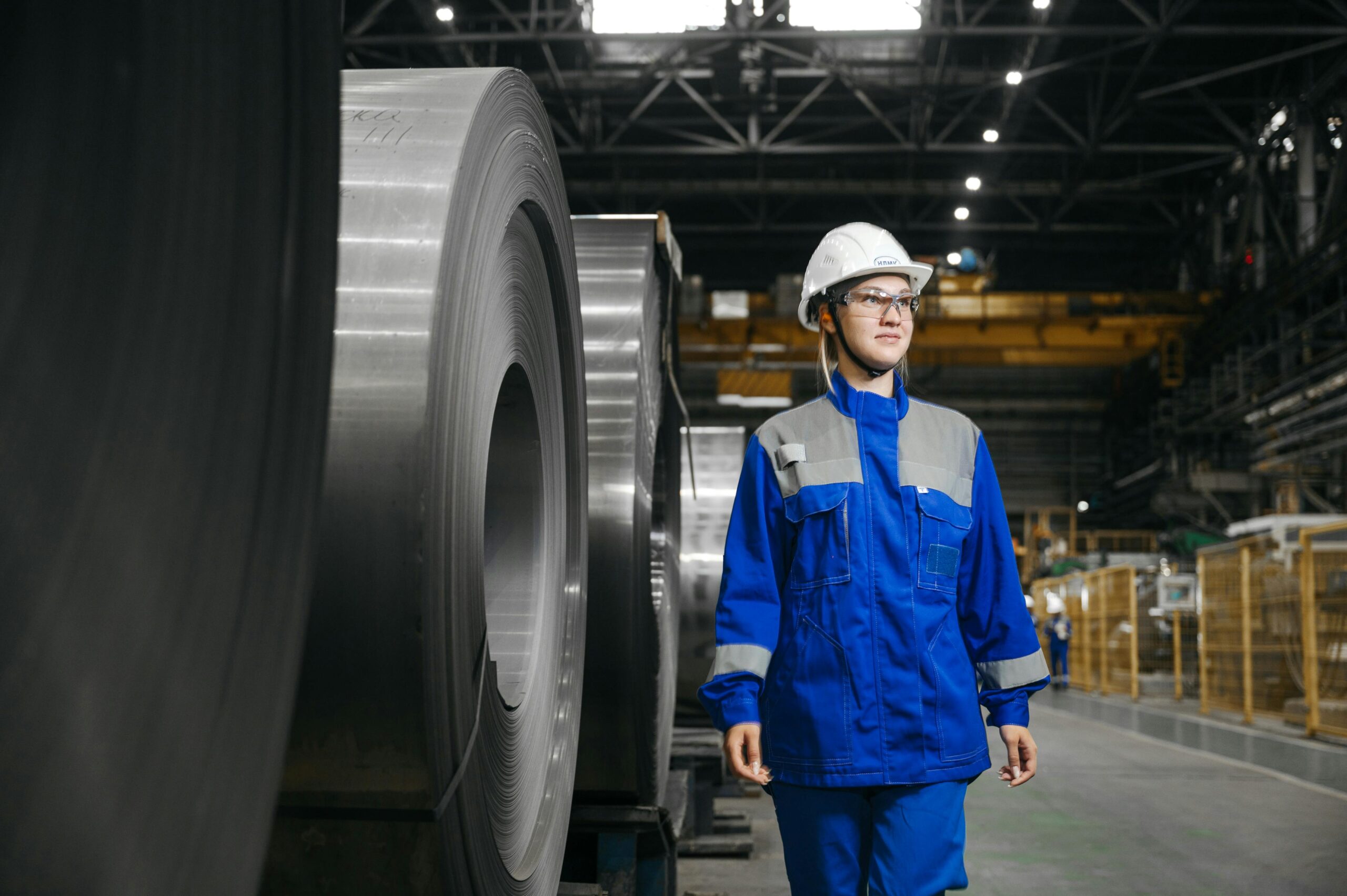 Industrial Galvalume steel coils ready for fabrication and manufacturing