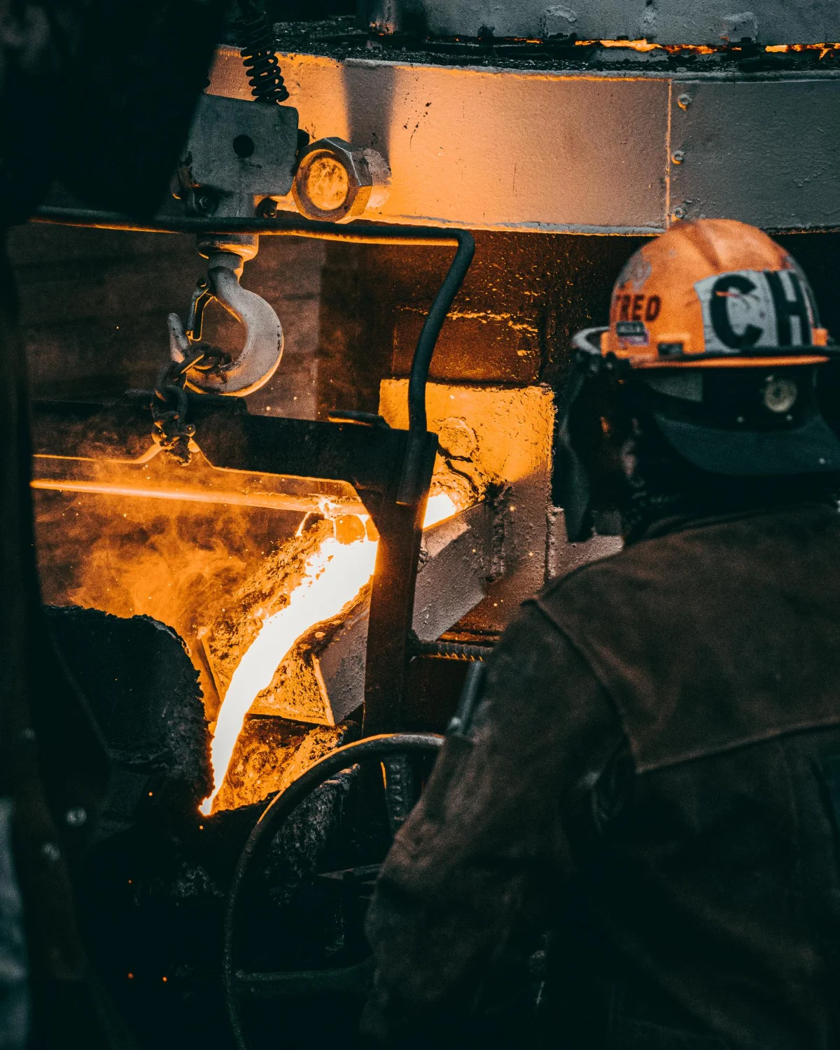 Industrial steel forming process producing precision-engineered metal parts